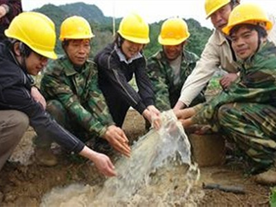 先進(jìn)的生產(chǎn)設(shè)備