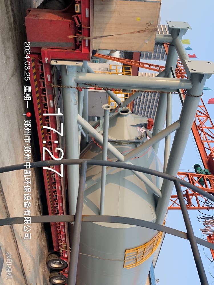 廣東省江門市135m3石灰料倉發(fā)貨